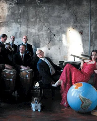 Pink Martini Quebec