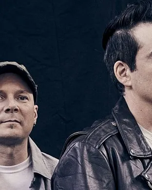 Theory Of A Deadman Quebec